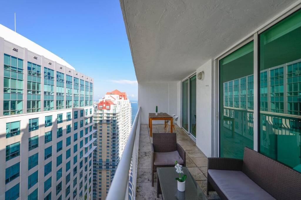 Centric Modern 40Thfloor Brickell Condo Free Parking By Palermo Home Miami Exterior photo