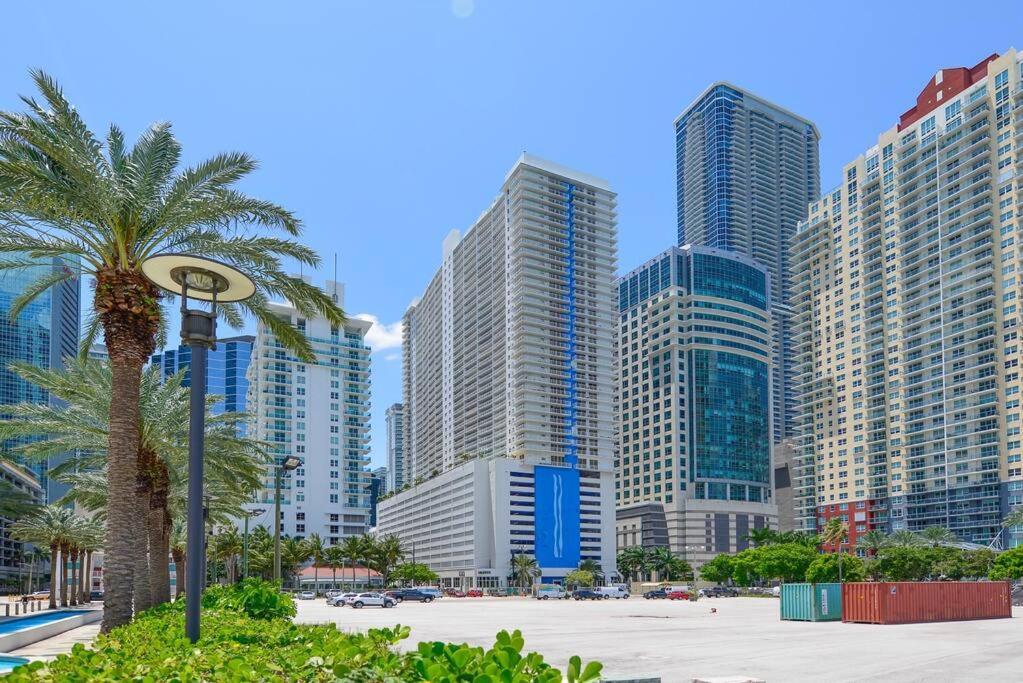 Centric Modern 40Thfloor Brickell Condo Free Parking By Palermo Home Miami Exterior photo